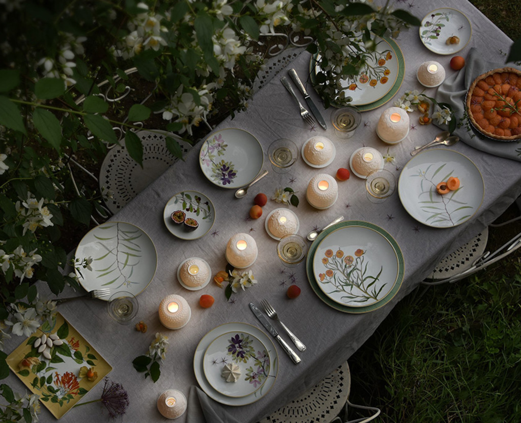 Image d'ambiance de la table Jardin Indien (ジャルダン アンディアンヌ) Bernardaud