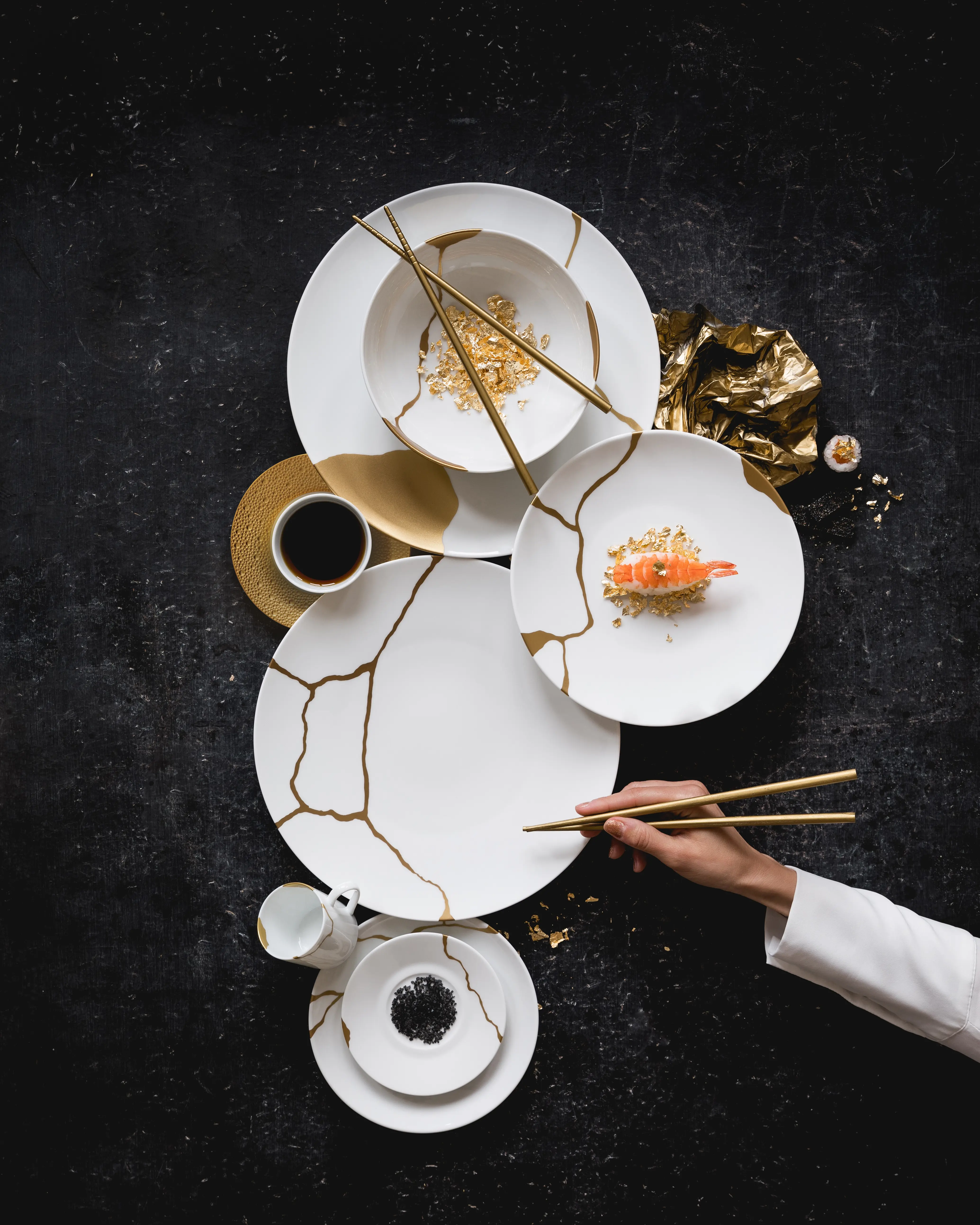 Kintsugi - Sarkis (KINTSUGI -金継ぎ) | ベルナルドの磁器