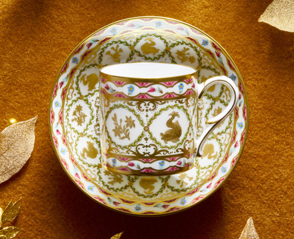Historical cups atmosphere image table art | Bernardaud