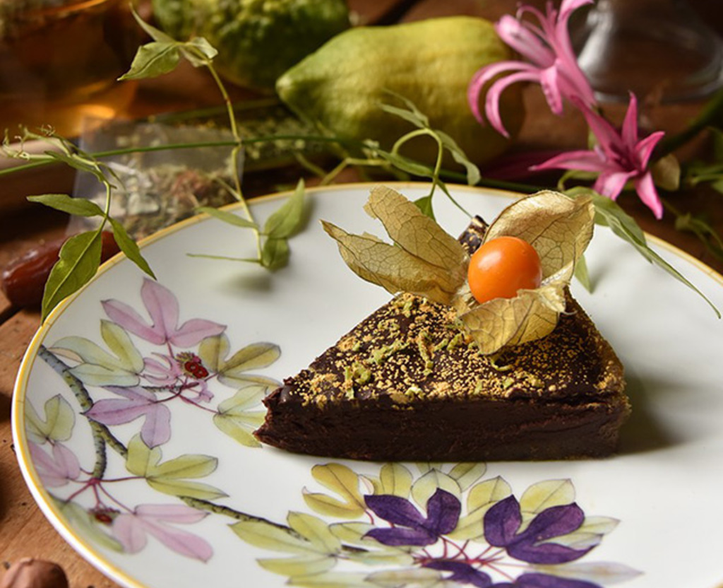 Image d'ambiance de la table Jardin Indien JP Bernardaud