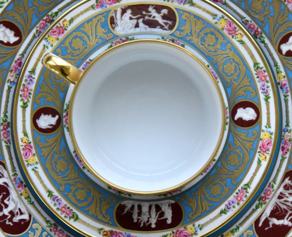 Image d'ambiance de la table Catherine II Bernardaud