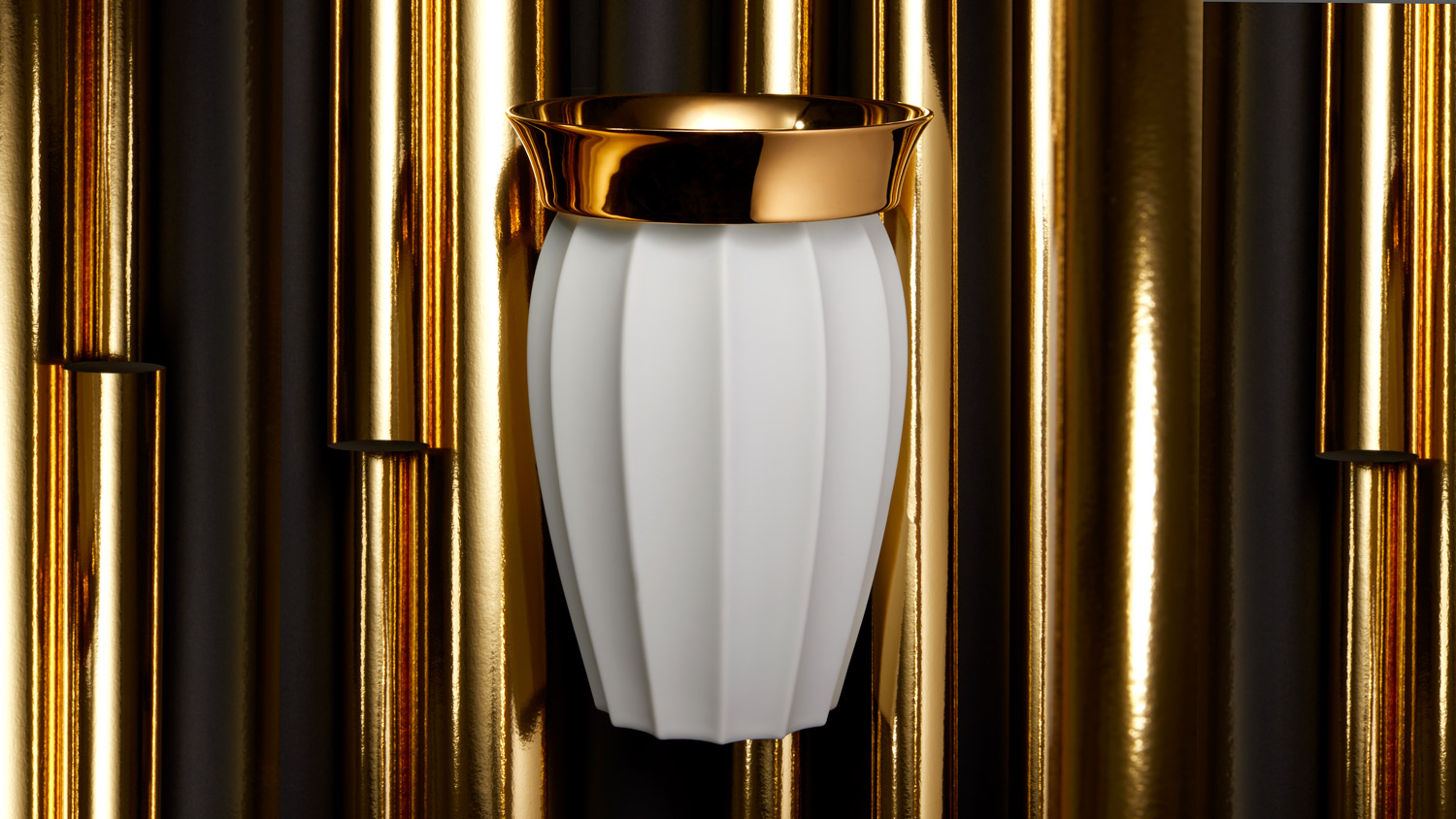 ベルナルド公式サイト | 1863年創業の磁器の創作とノウハウ：テーブル