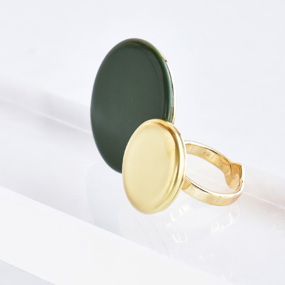 China Disque Vert Mousse Ring of the collection Be Bold Over | Bernardaud