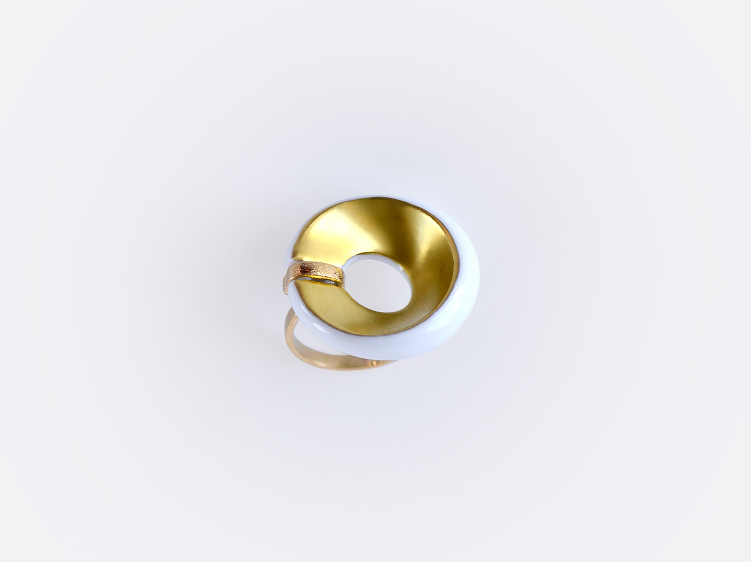China Alba blanc et or Flat ring of the collection ALBA BLANC ET OR | Bernardaud