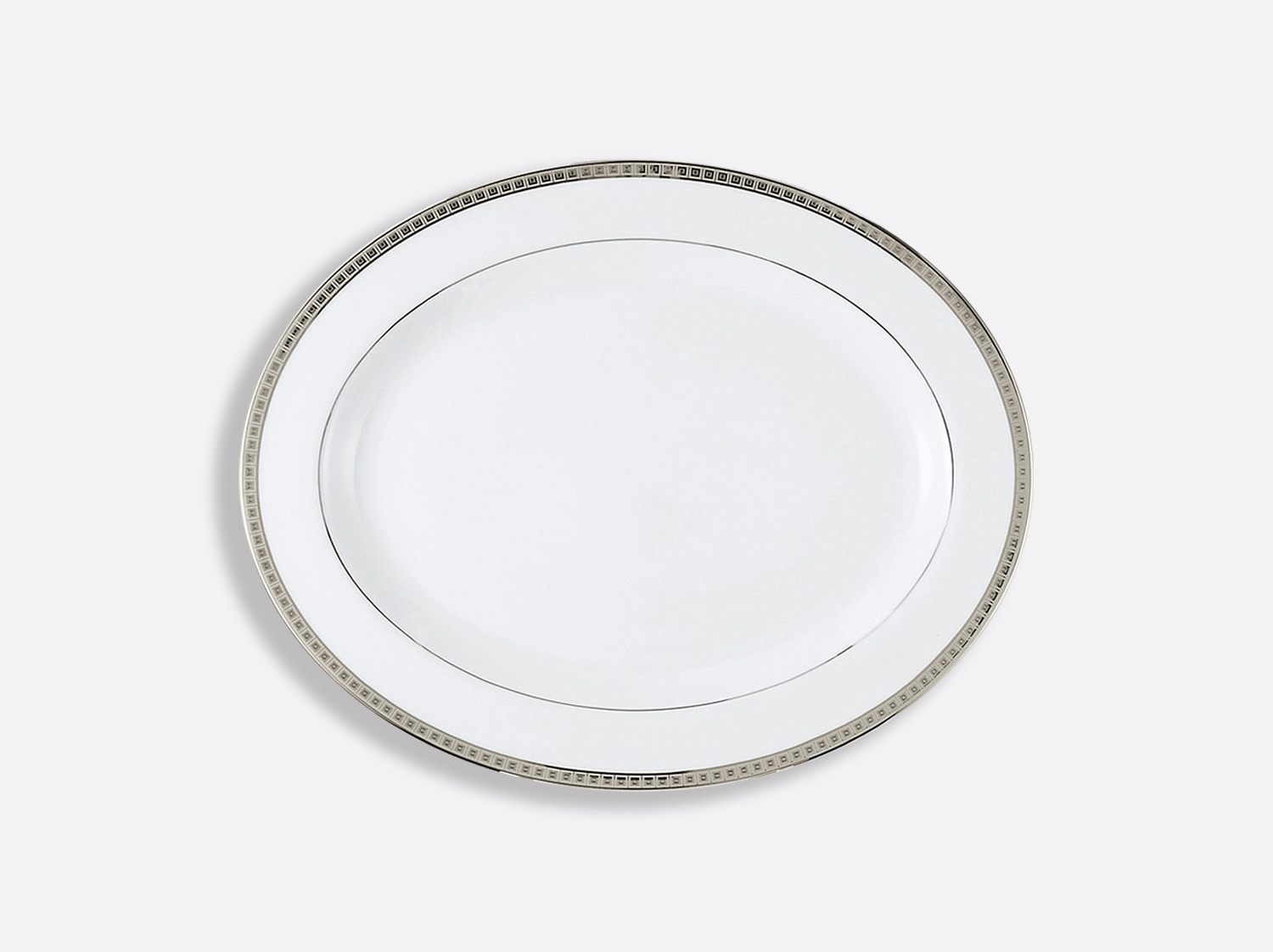 Plat ovale 38 cm en porcelaine de la collection Athéna platine Bernardaud