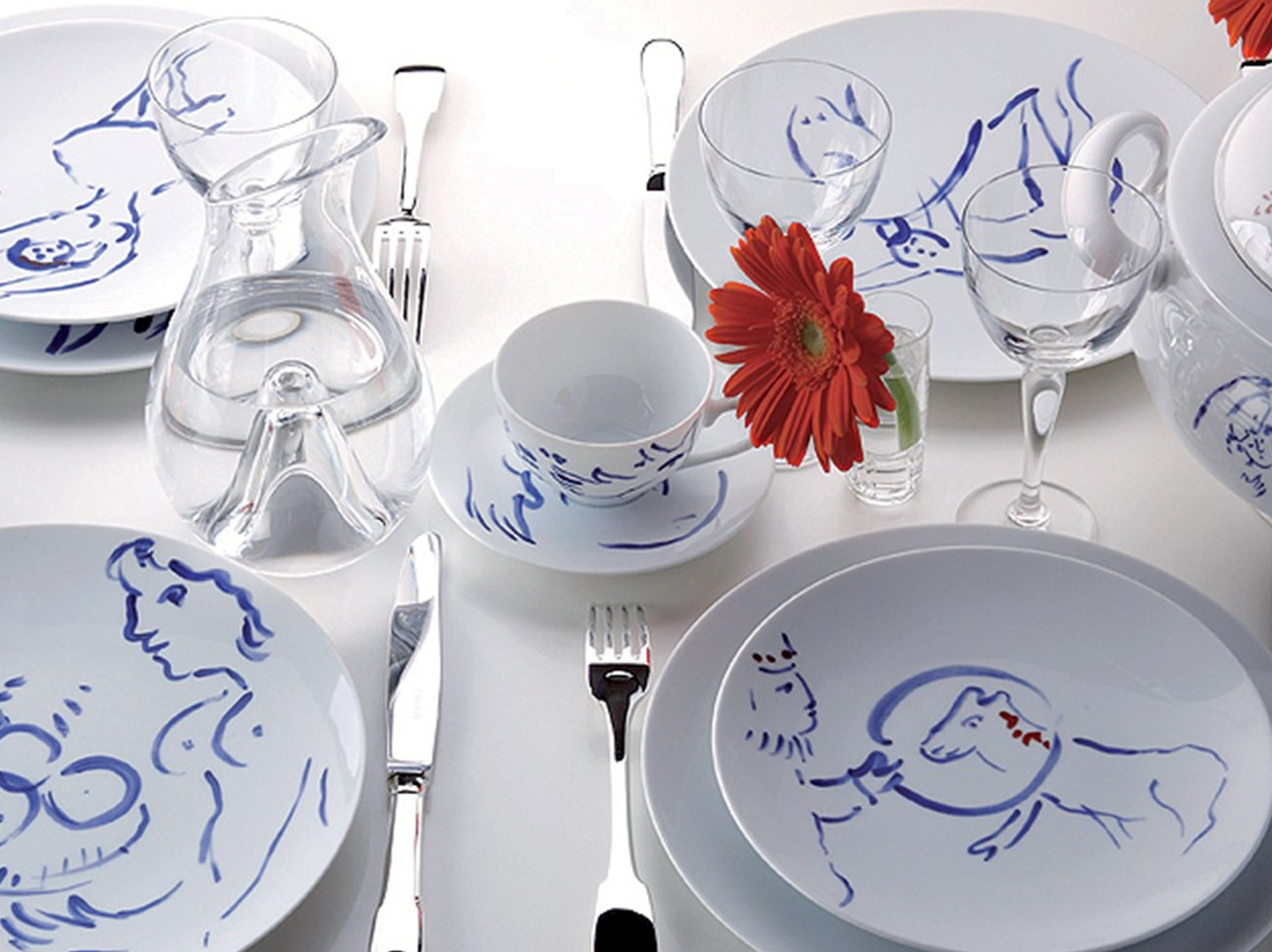 China Dinner service for twelve (69 pieces numbered) of the collection Pour ida | Bernardaud