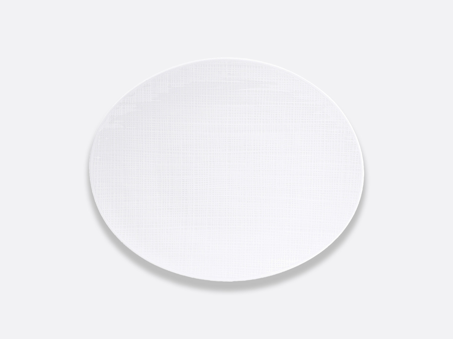Assiette ovale 32 cm en porcelaine de la collection Organza Bernardaud