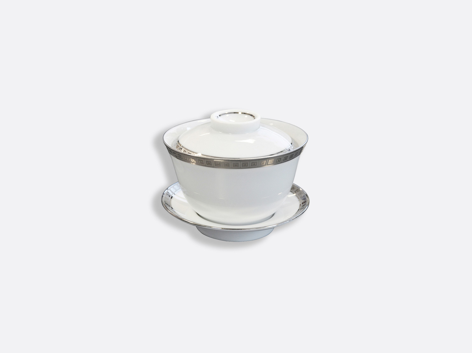 Petite tasse thé couverte 10 cl en porcelaine de la collection Athéna platine Bernardaud
