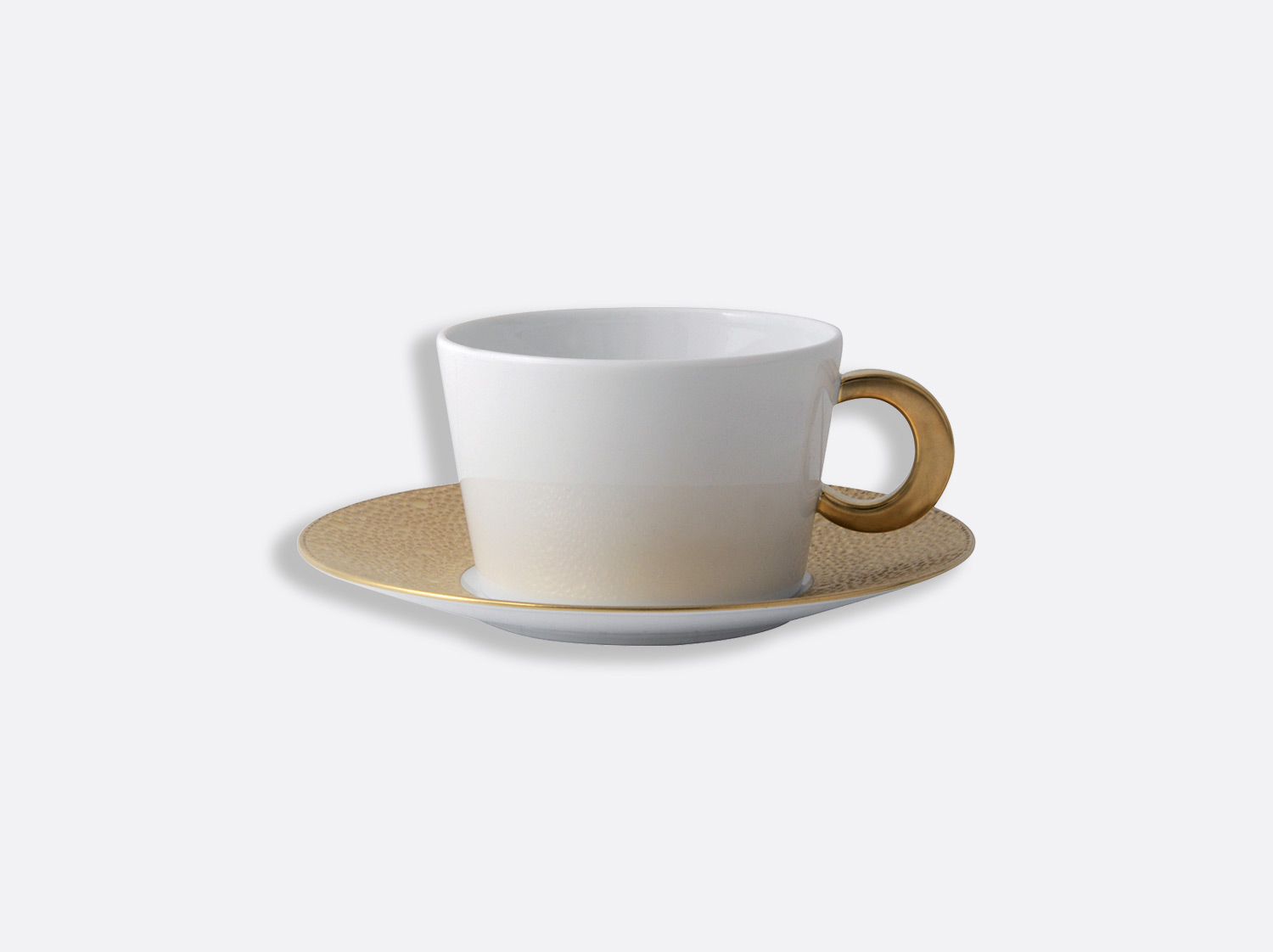China Breakfast cup and saucer 9 oz of the collection Ecume gold | Bernardaud