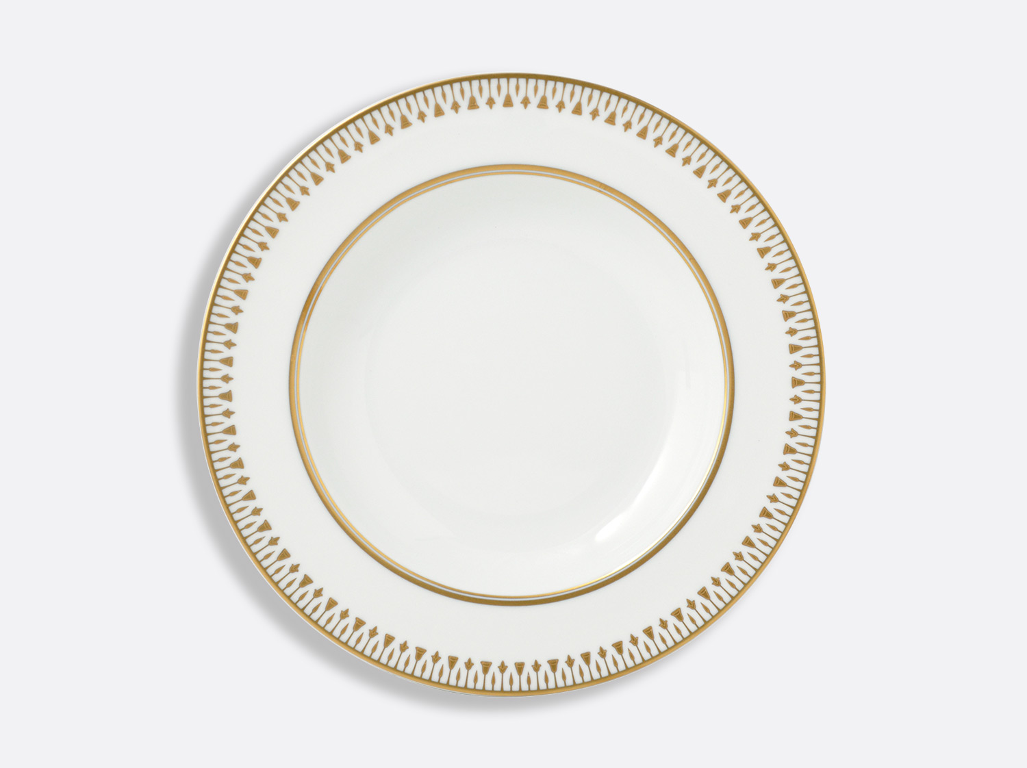 Assiette creuse à aile 22,5 cm en porcelaine de la collection Soleil levant Bernardaud