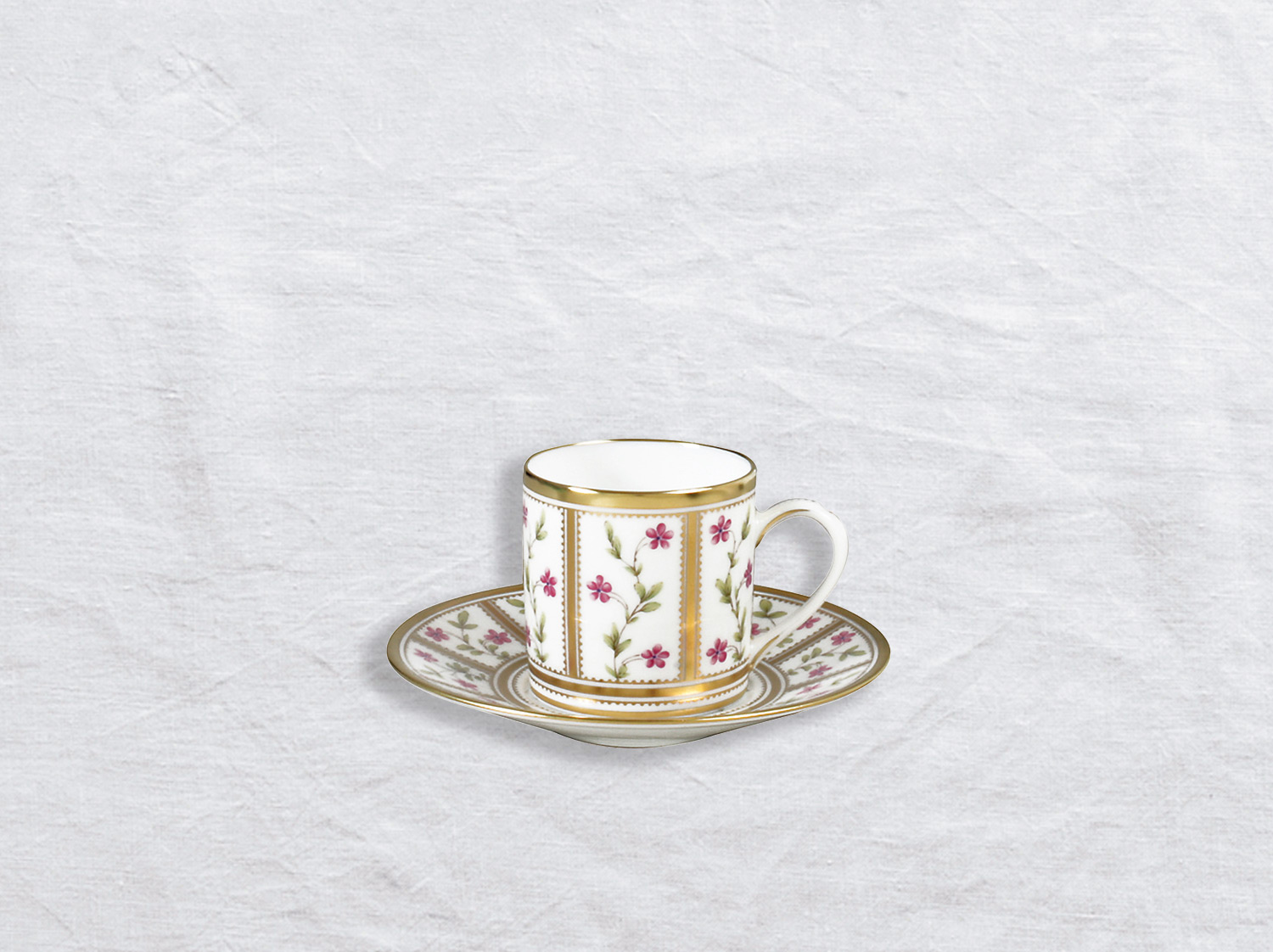 Tea cup and saucer Roseraie
