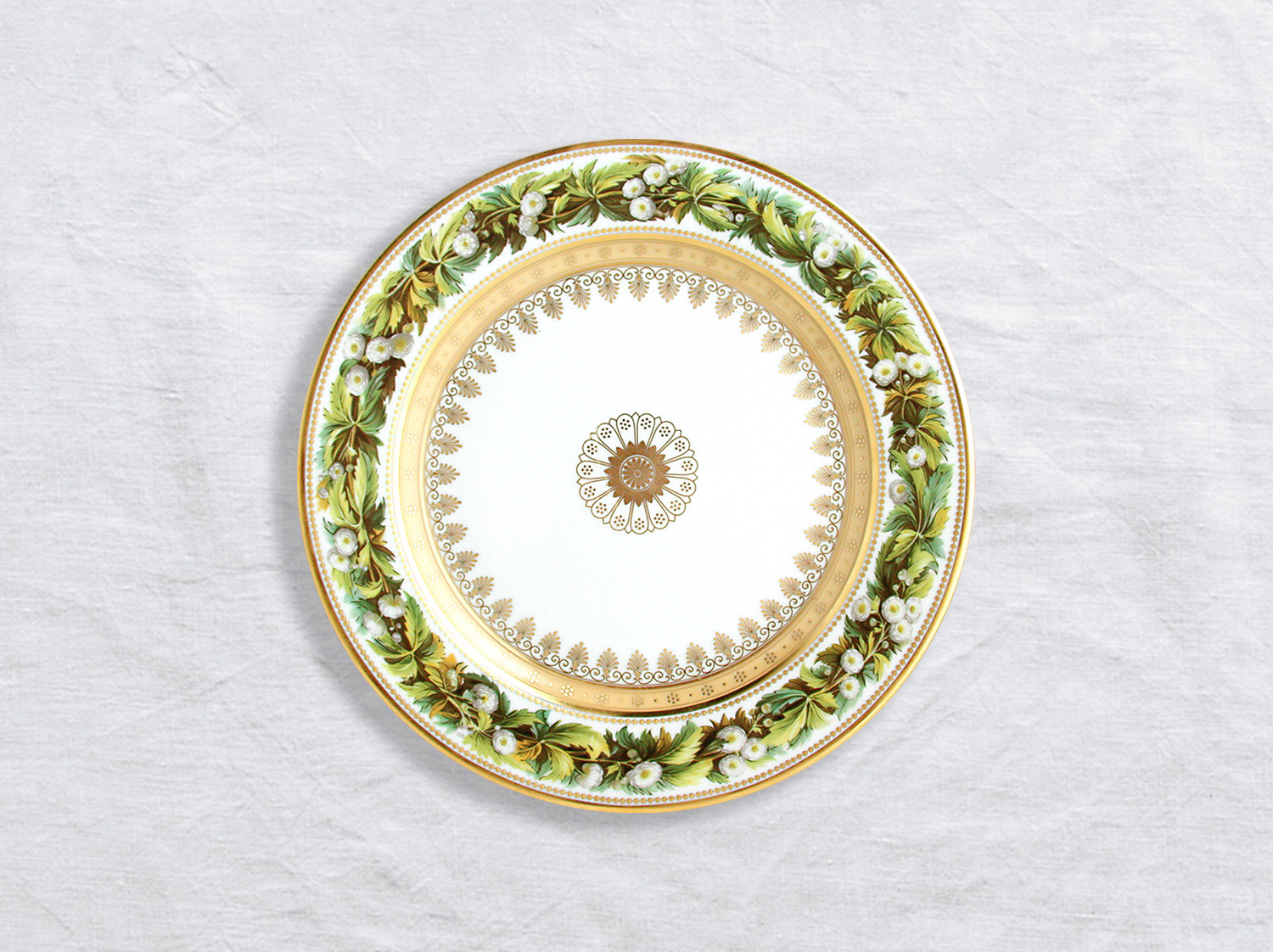 Assiette à dessert Renoncule feuilles aconit 21 cm en porcelaine de la collection Botanique Bernardaud