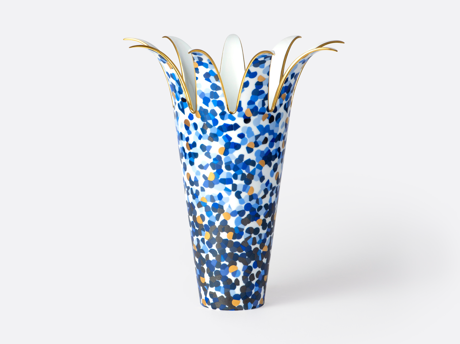 Vase H. 37,5 cm en porcelaine de la collection Marmorino bleu Bernardaud