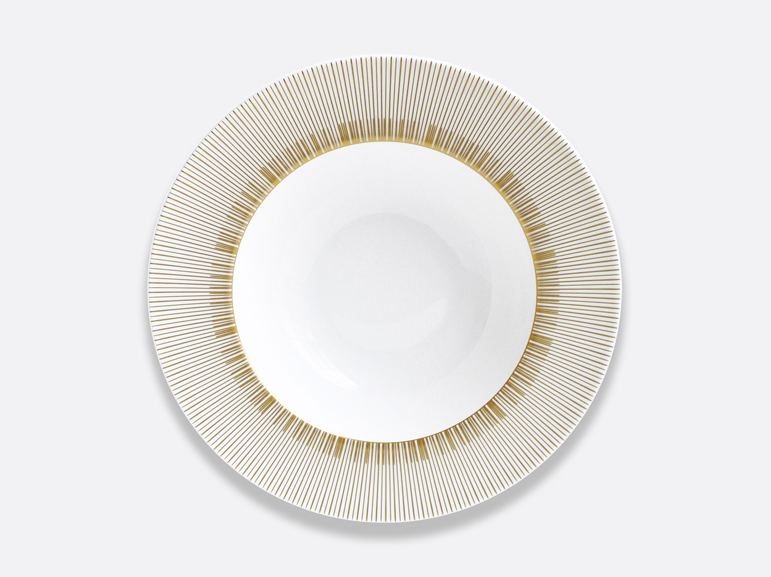 Assiette creuse à aile 22,5 cm en porcelaine de la collection Sol Bernardaud