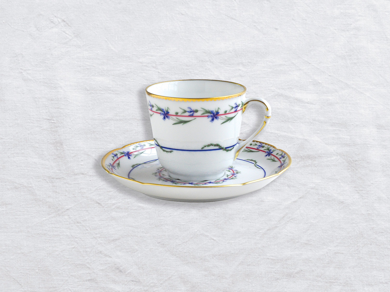 Tasse et soucoupe à café 10 cl en porcelaine de la collection Gobelet du roy Bernardaud