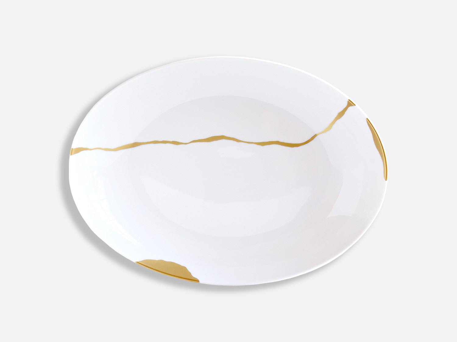 China Deep oval platter 39 x 28 cm of the collection Kintsugi | Bernardaud