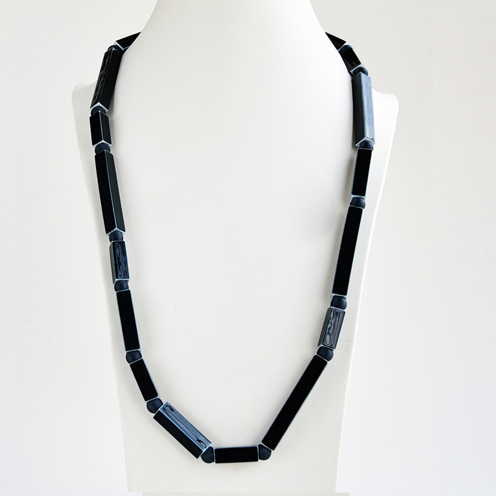 China Tube Noir Long Necklace of the collection Be Bold Over | Bernardaud