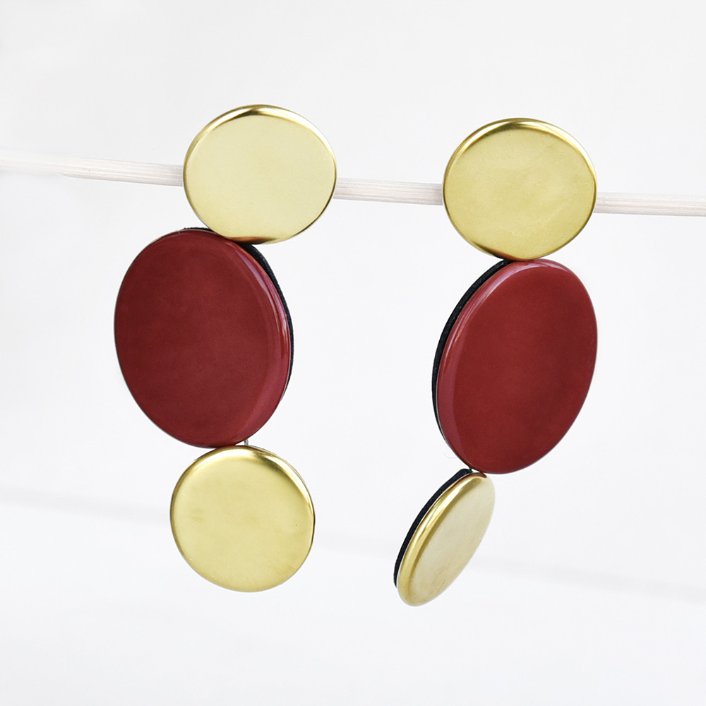 China Disque corail Earrings of the collection Be Bold Over | Bernardaud