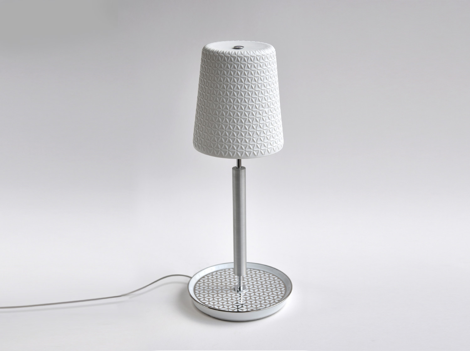China Lamp D. 6.7’’ H. 16.1’’ of the collection Marnie | Bernardaud