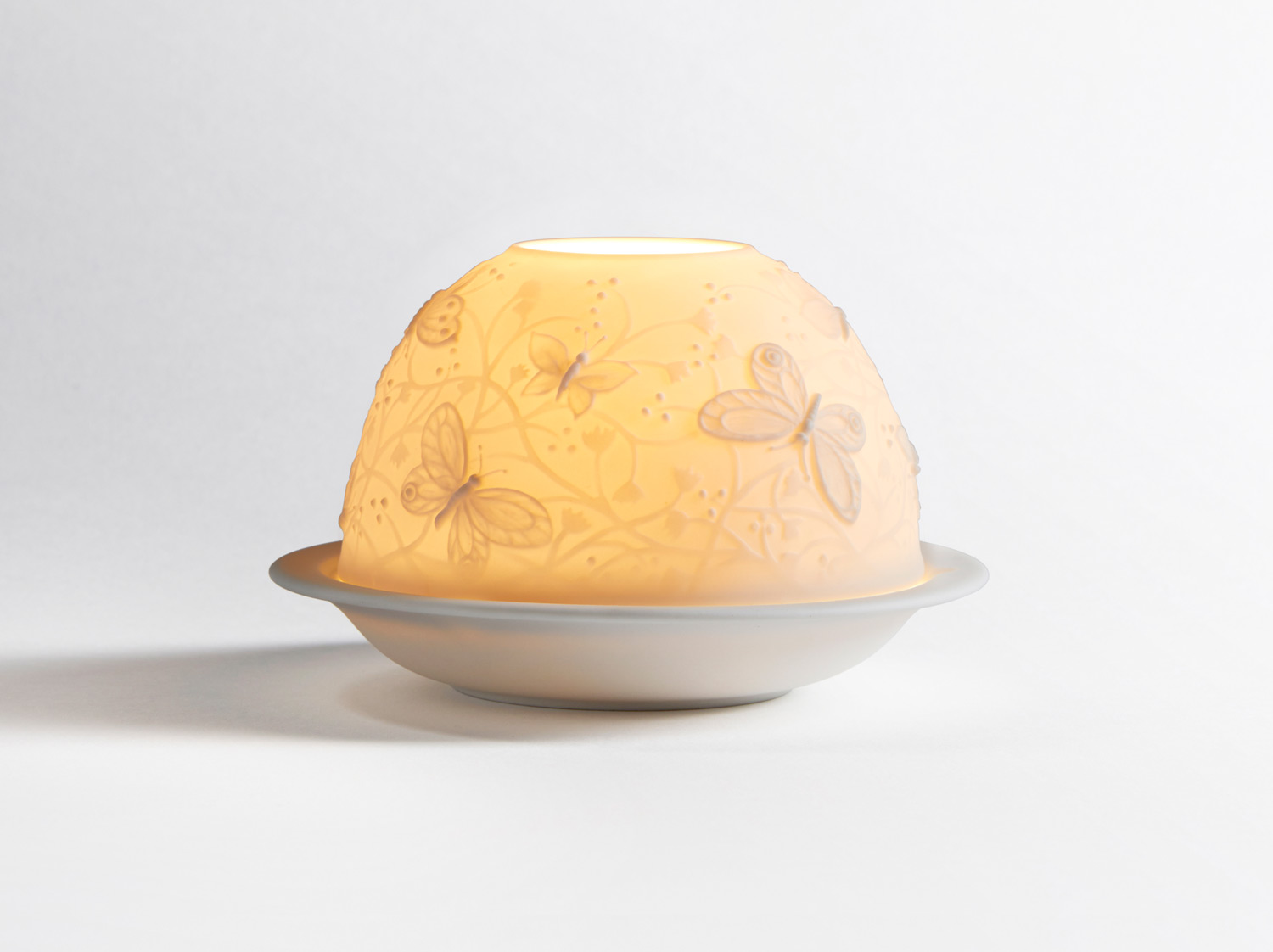 Envol de papillons Led en porcelaine de la collection LITHOPHANIE LED Bernardaud
