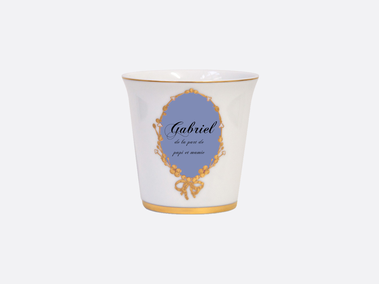 Gobelet en porcelaine de la collection Medaillon bleu - personnalisation Bernardaud