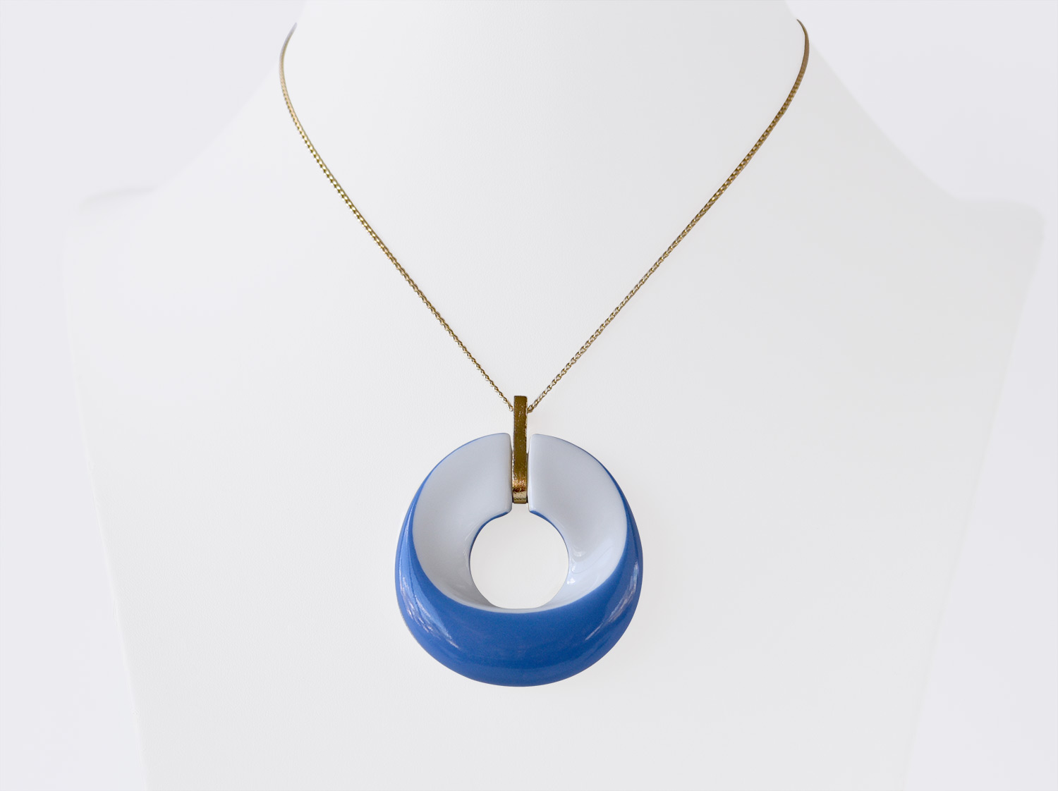 China Alba bleu Pendant of the collection ALBA BLEU | Bernardaud
