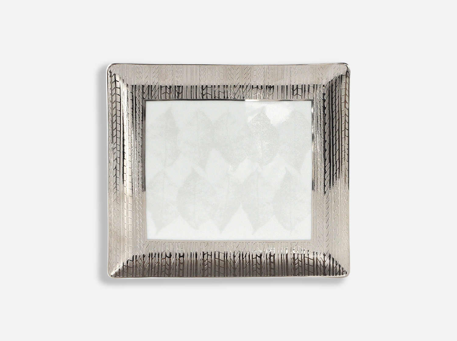 Plateau rectangulaire 22 x 19,5 cm en porcelaine de la collection Silva Bernardaud