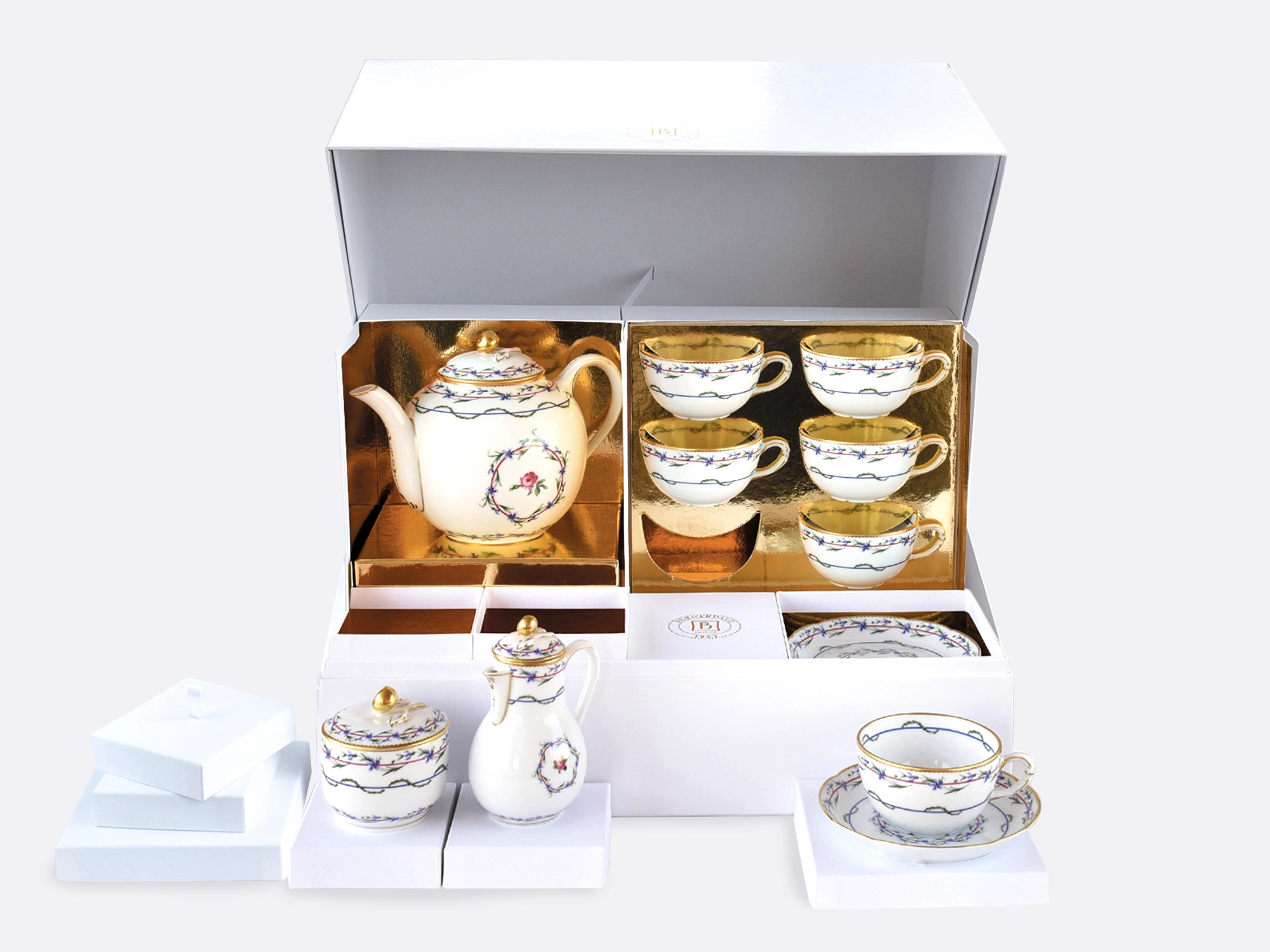 Grand coffret service à thé (théière, crémier, sucrier, 6 tasses et soucoupes thé) en porcelaine de la collection Gobelet du roy Bernardaud