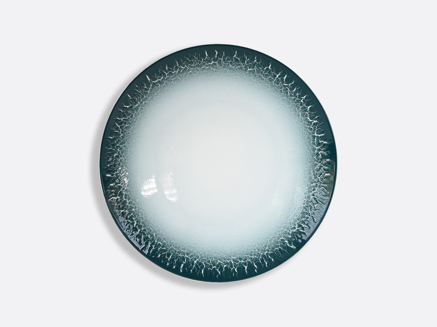 Assiette coupe 23,3 cm en porcelaine de la collection TERRA CALANQUE Bernardaud