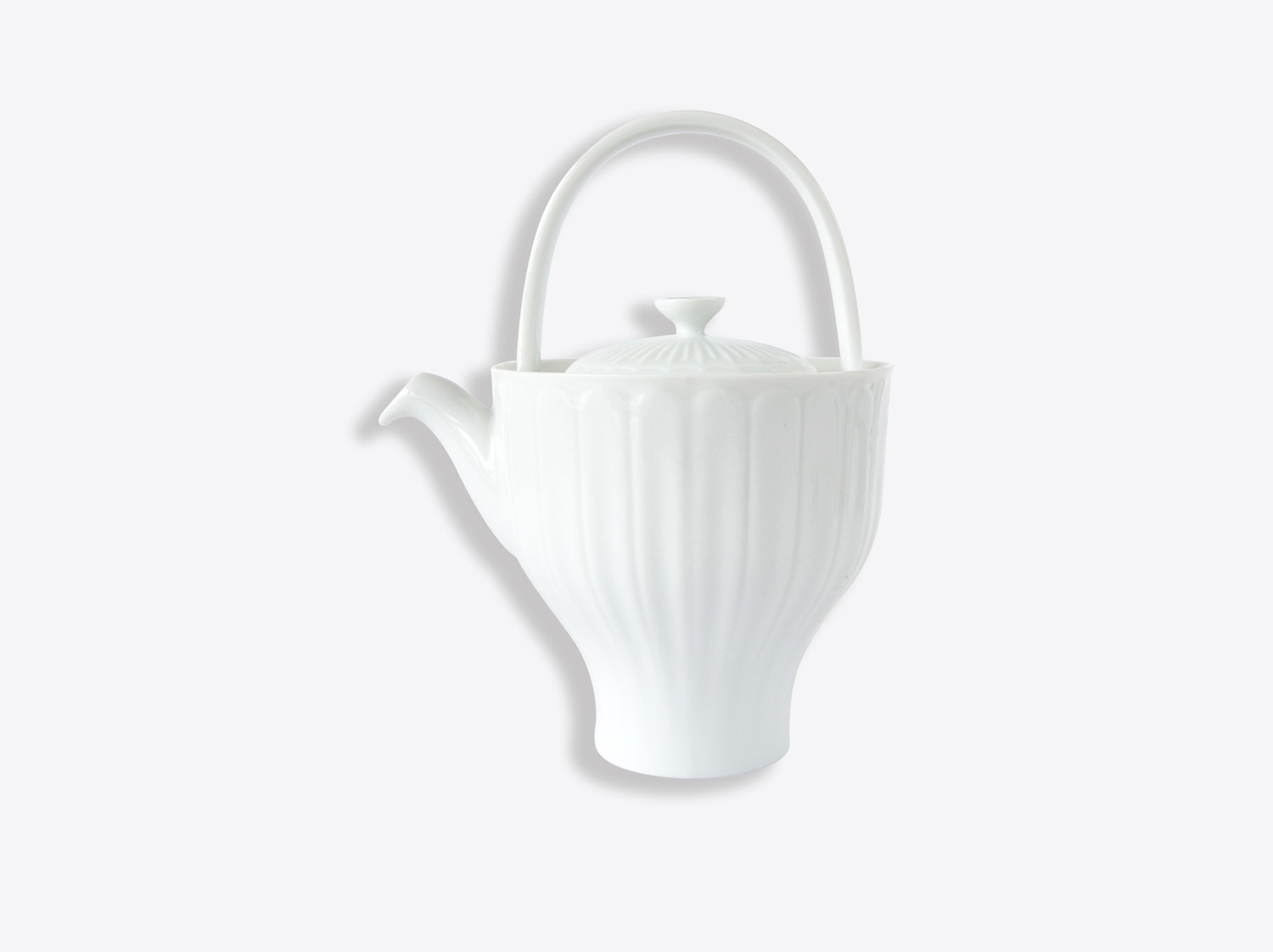 China Hot beverage server 50 cl (handle on top) of the collection CHRYSANTHEMUM | Bernardaud