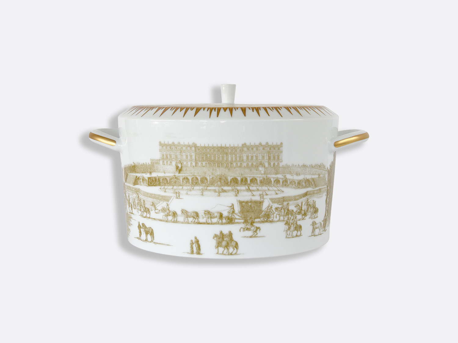 China Soup tureen 2 L of the collection VERSAILLES ENCHANTE | Bernardaud
