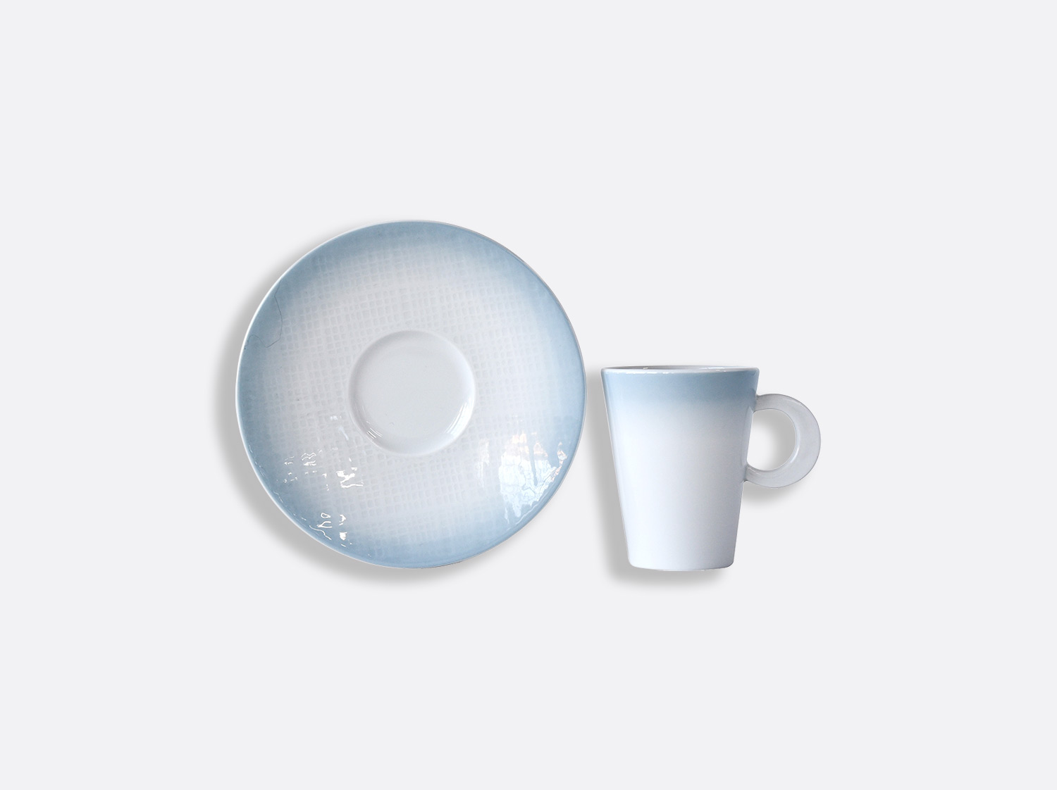 Tasse et soucoupe à café 6 cl en porcelaine de la collection Eclipse Bernardaud