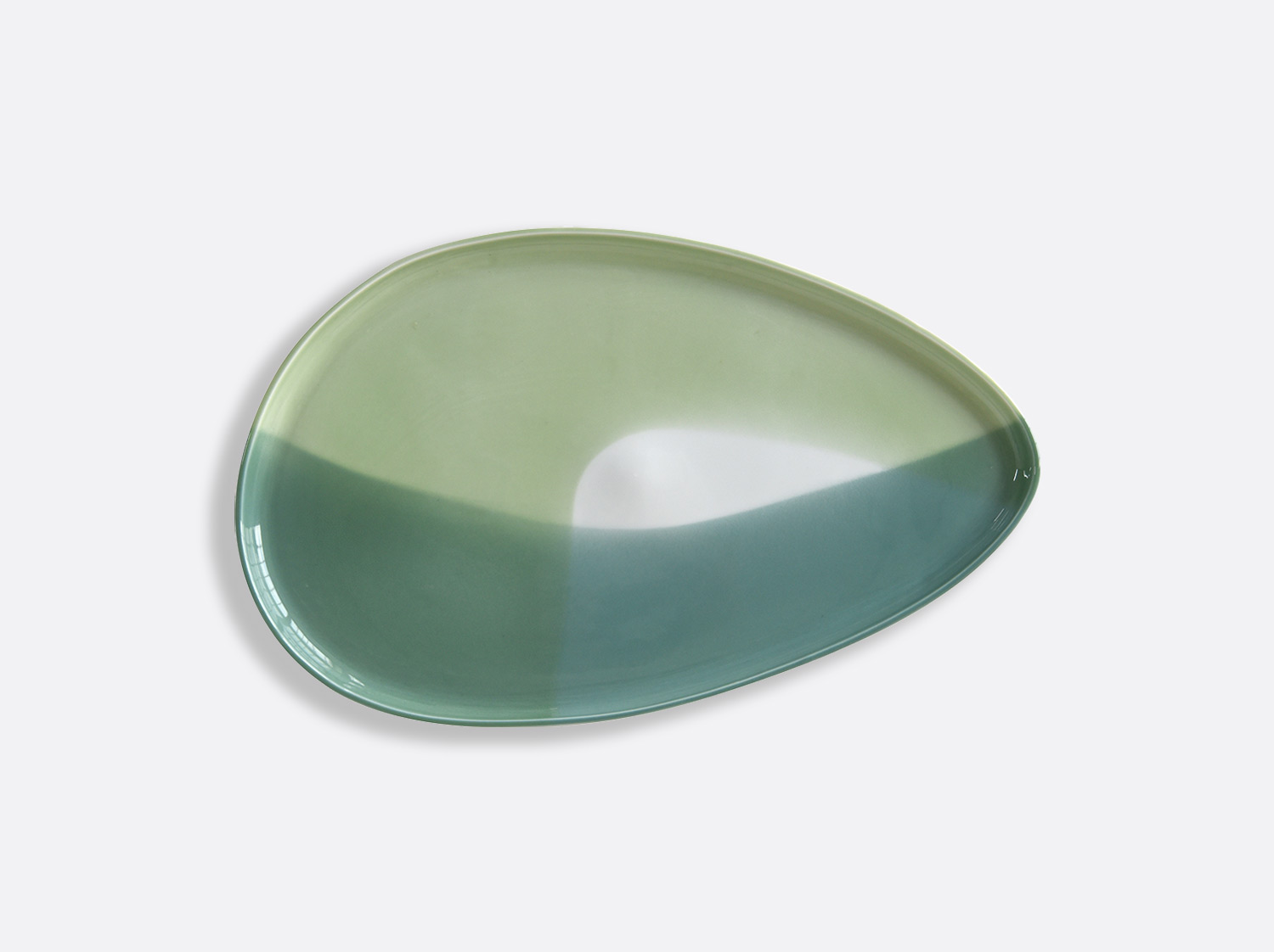 Plateau T2 bleu et vert en porcelaine de la collection Ombres - Sarah-Linda Forrer Bernardaud