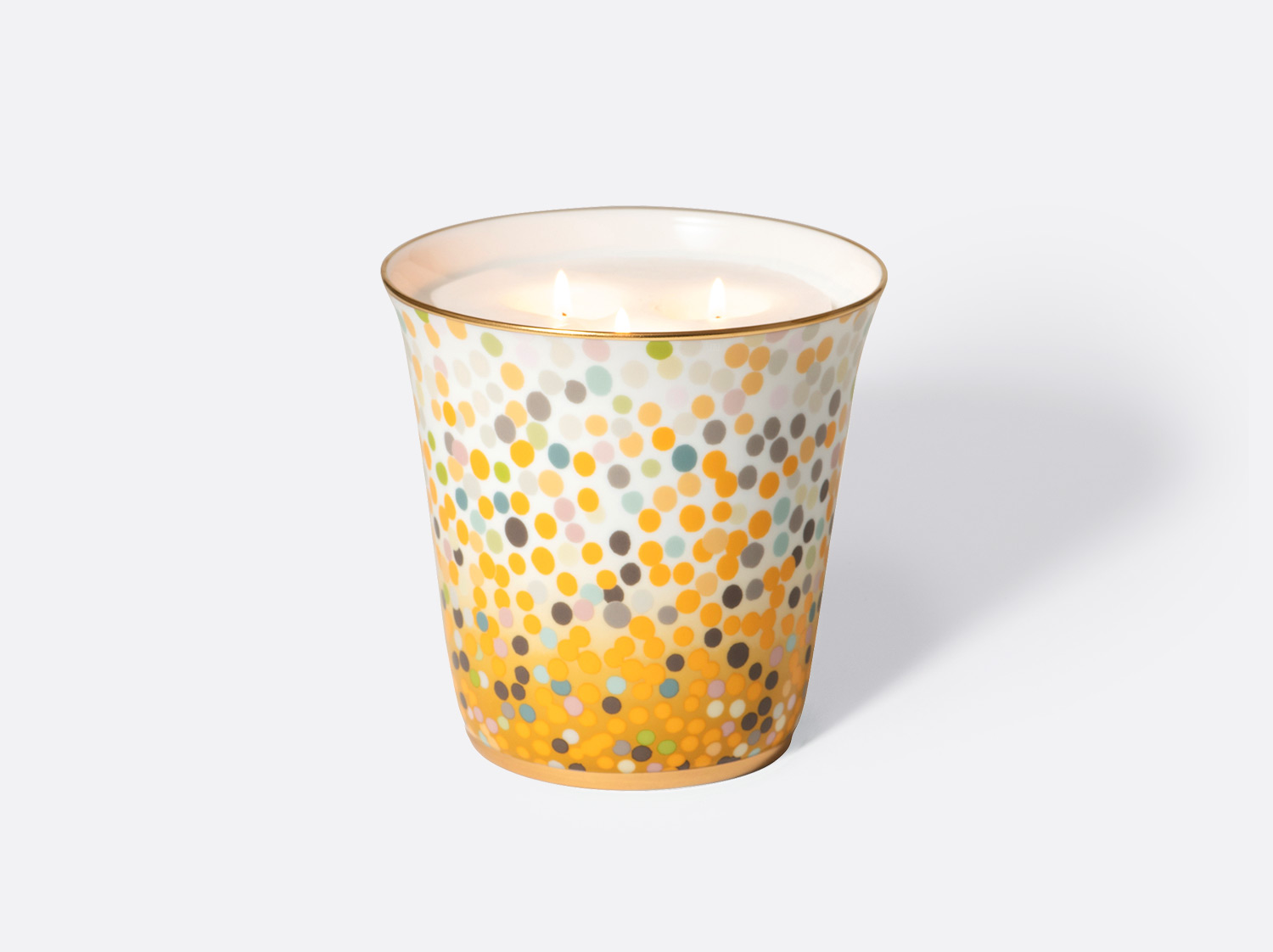 Pot à bougie 15 cm + bougie parfumée « Rue des Archives » 950g en porcelaine de la collection Gala Soleil Bernardaud