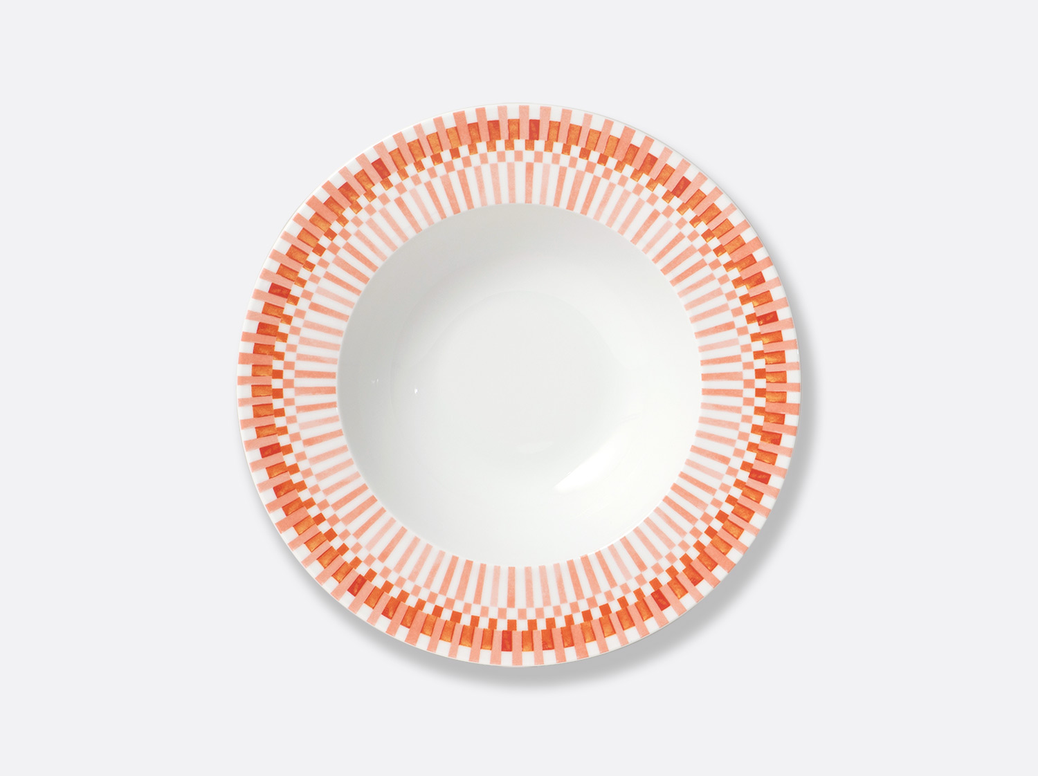 Assiette creuse à aile 22,5 cm en porcelaine de la collection Terra Rosa (テラ ロサ) Bernardaud