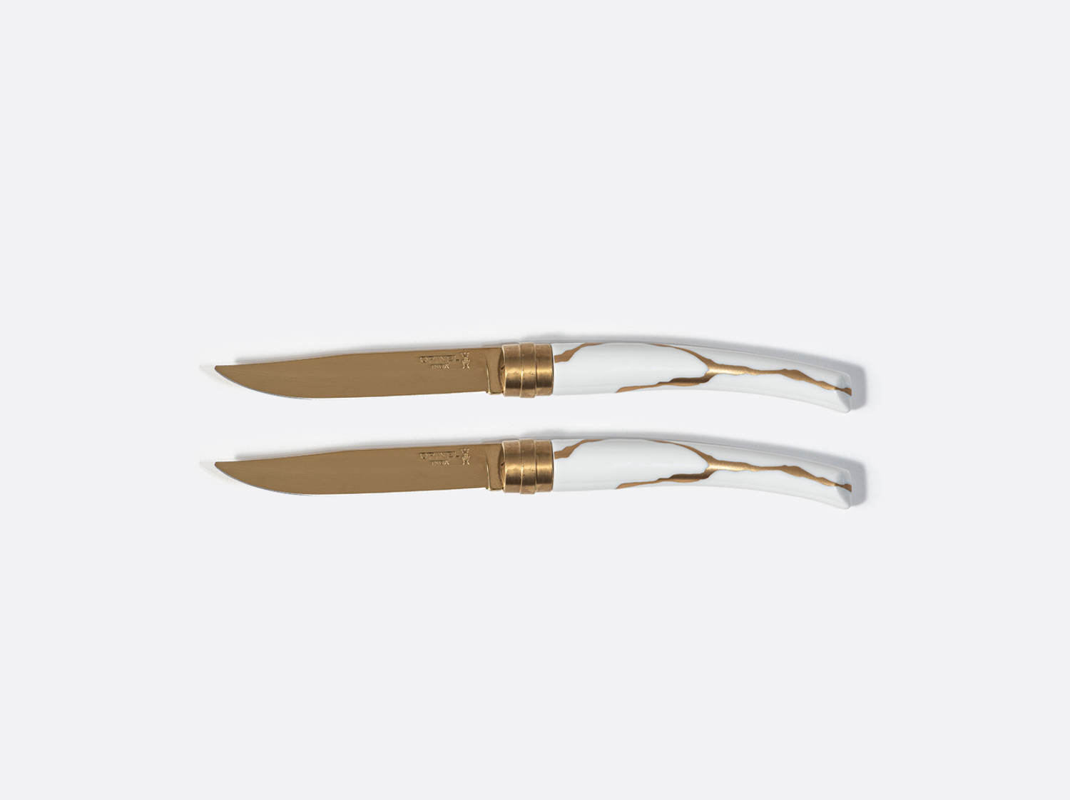 Coffret de 2 couteaux de table lame Miroir Or en porcelaine de la collection Kintsugi Bernardaud