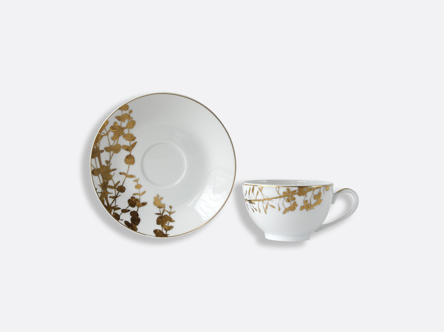 Coffret de tasses et soucoupes thé 13 cl - A l'unité en porcelaine de la collection Vegetal or Bernardaud