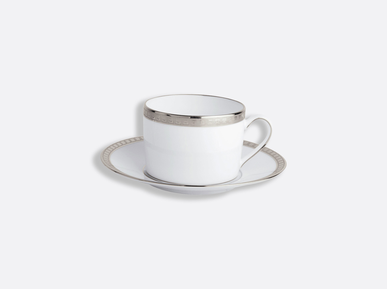 Coffret de tasse et soucoupe à thé 15 cl - A l'unité en porcelaine de la collection Athéna platine Bernardaud